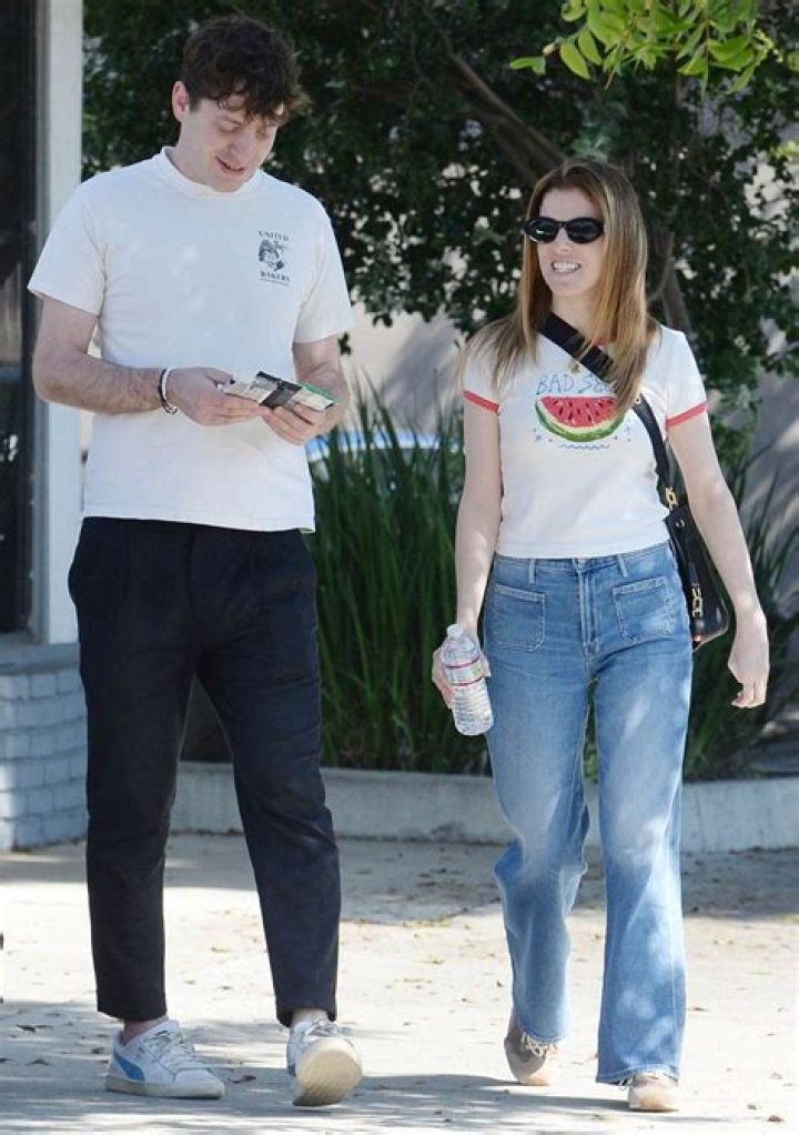 Exploring Anna Kendrick's Partner In 2024: Who's By Her Side?