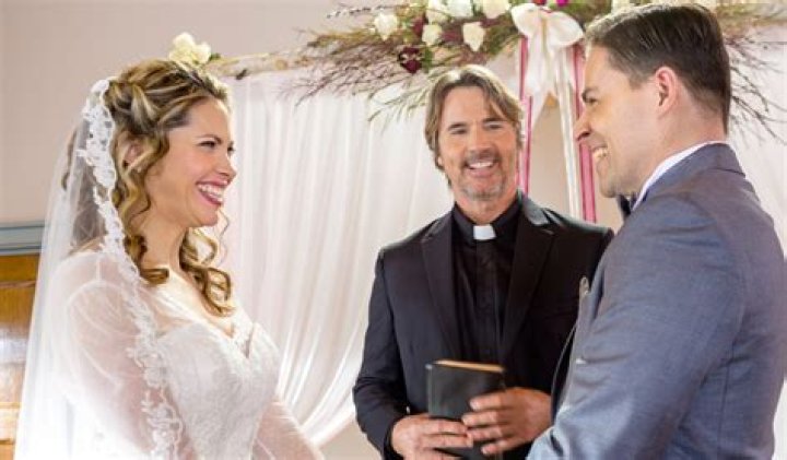 Pascale Hutton's Husband: Find Out Who She's Married To