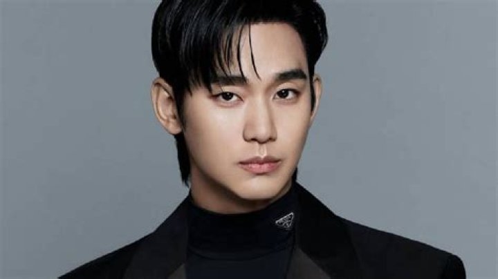 Unveiling Kim Soo Hyun's Religion: The Spiritual Side Of A Superstar