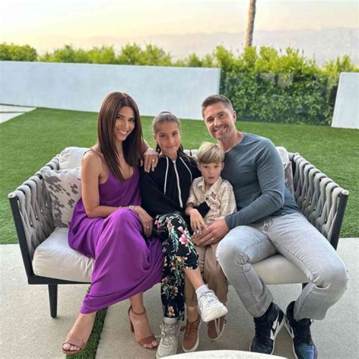 Unveiling The Life Of Eric Szmanda's Wife