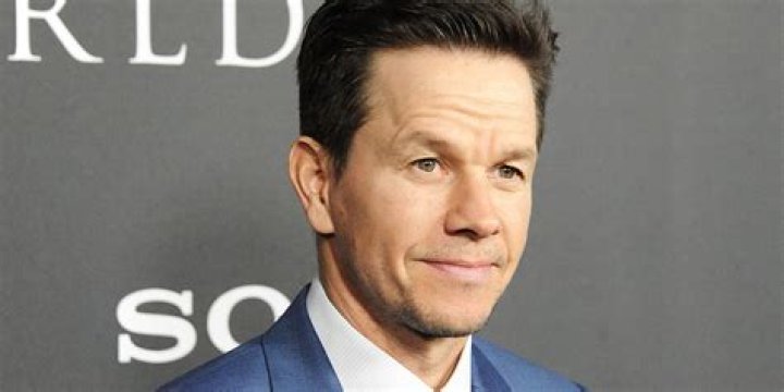 Unveiling The Magic Of Band Med Mark Wahlberg