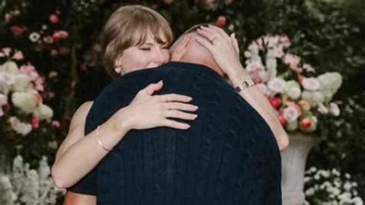 Unveiling The Truth: Is Taylor Swift's Mom Alive?